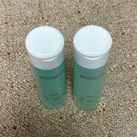Set of Two Proactiv Step 2 Revitalizing Toners 90 Day Supply - Picture 2 of 3
